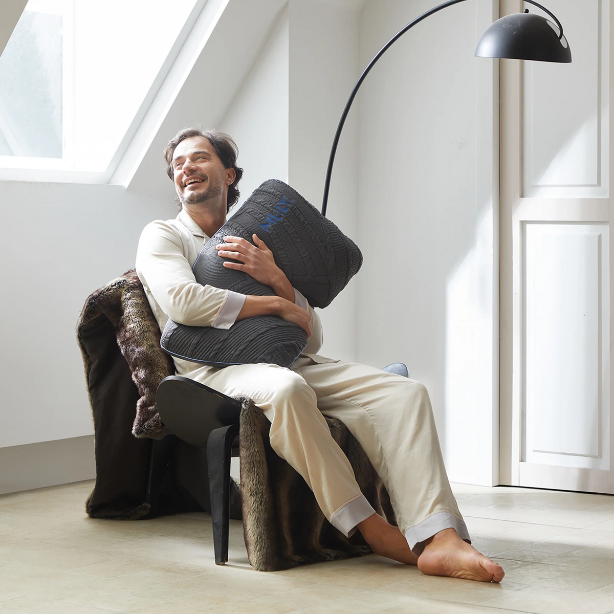 MLILY PowerCool Shoulder Pillow