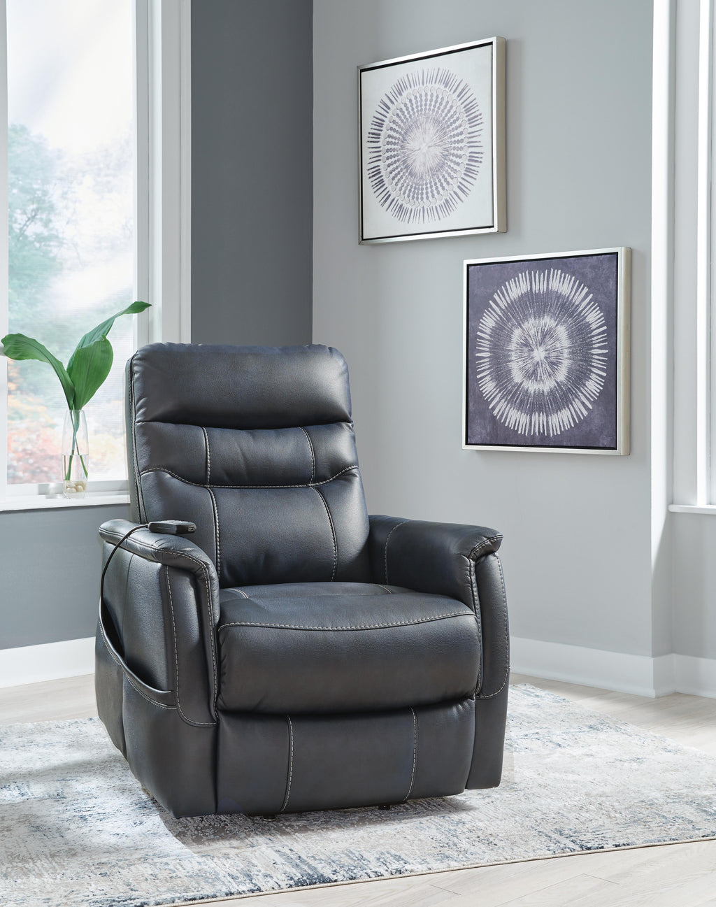 Strawbill Power Lift Recliner (Blue)