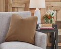 Caygan Pillow (Set of 4) (Brown/Beige)