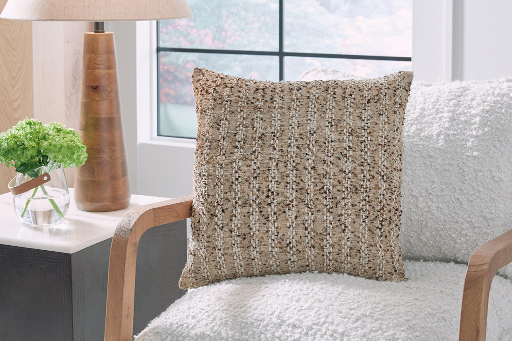 Vorlane Pillow (Set of 4)