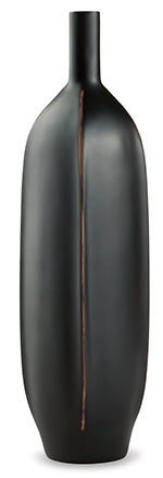 Rhaveney Vase