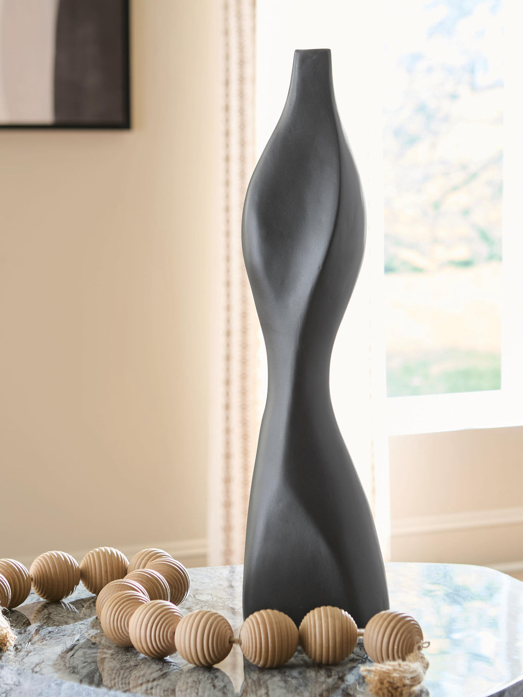 Judsen Vase