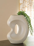 Odion Vase 2