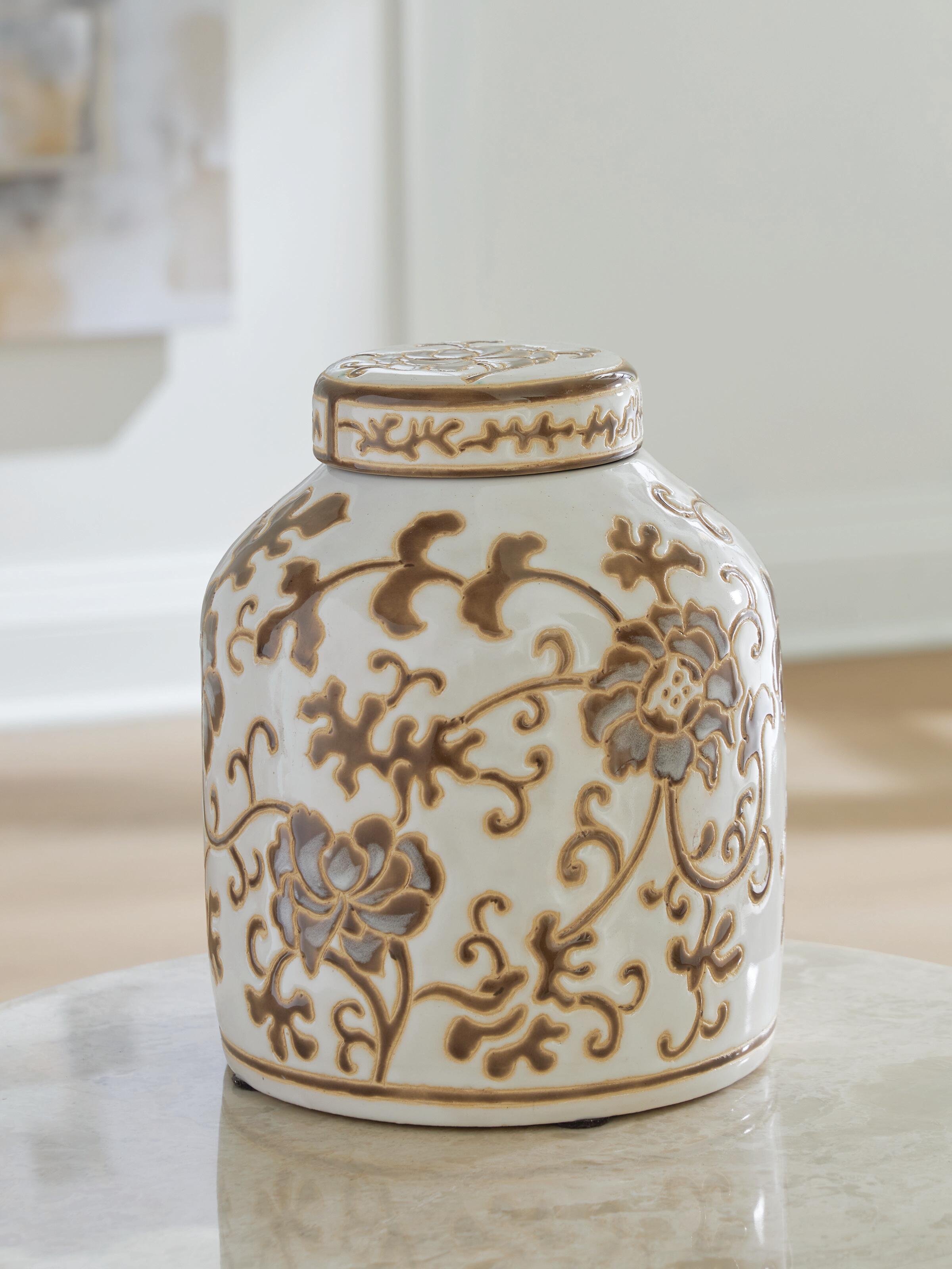 Adalham Jar