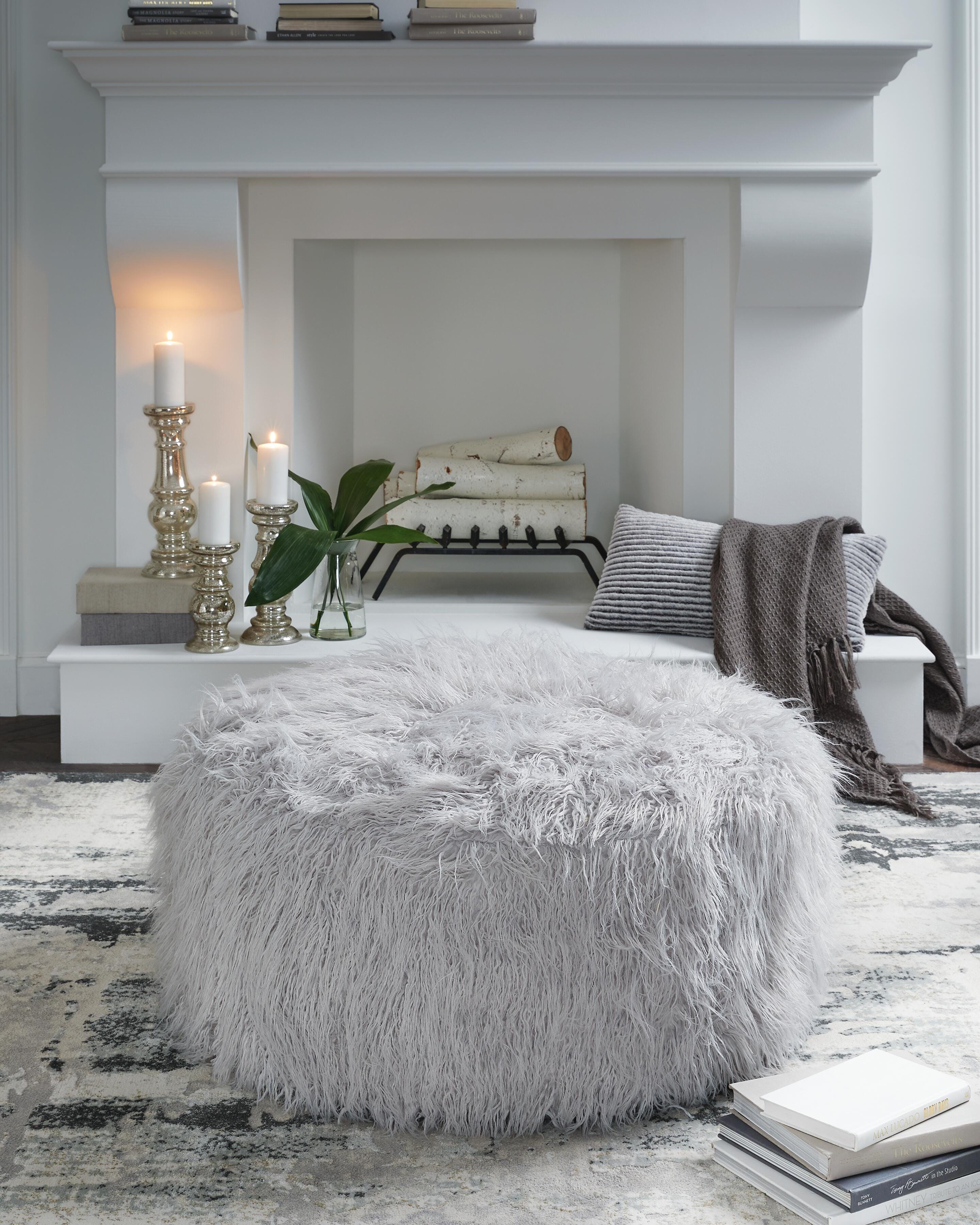 Galice Oversized Accent Ottoman (Black/Gray)