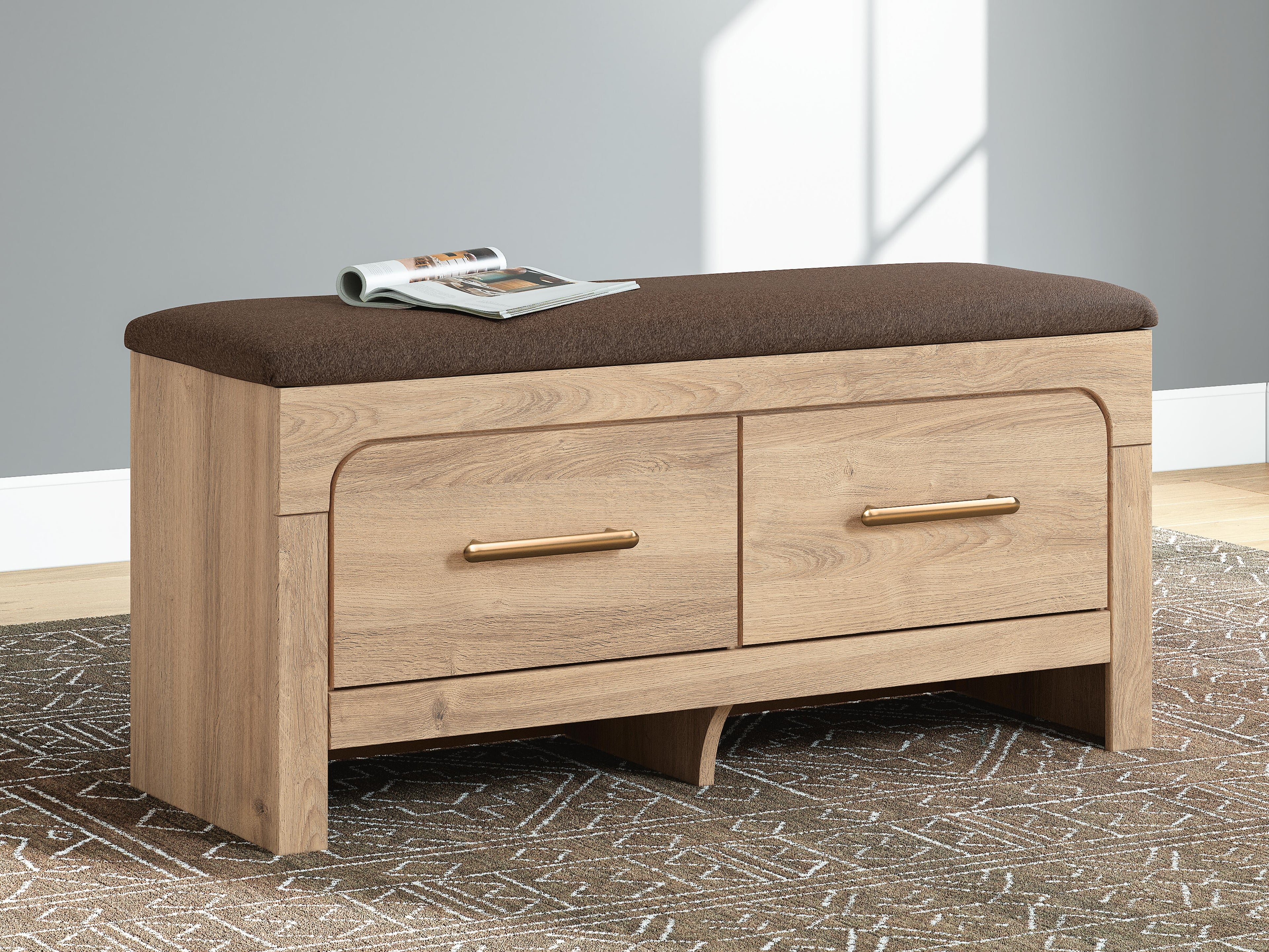 Kinlanni Bedroom Storage Bench