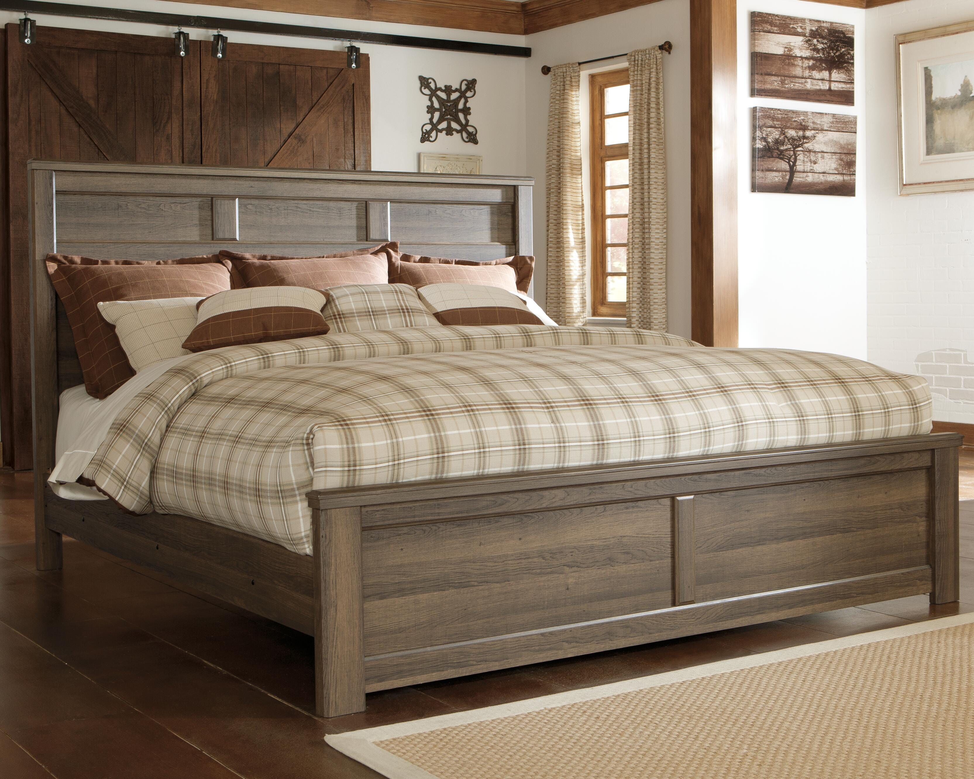 Juararo Panel Bed
