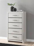 Zuraleus Chest of Drawers (White)