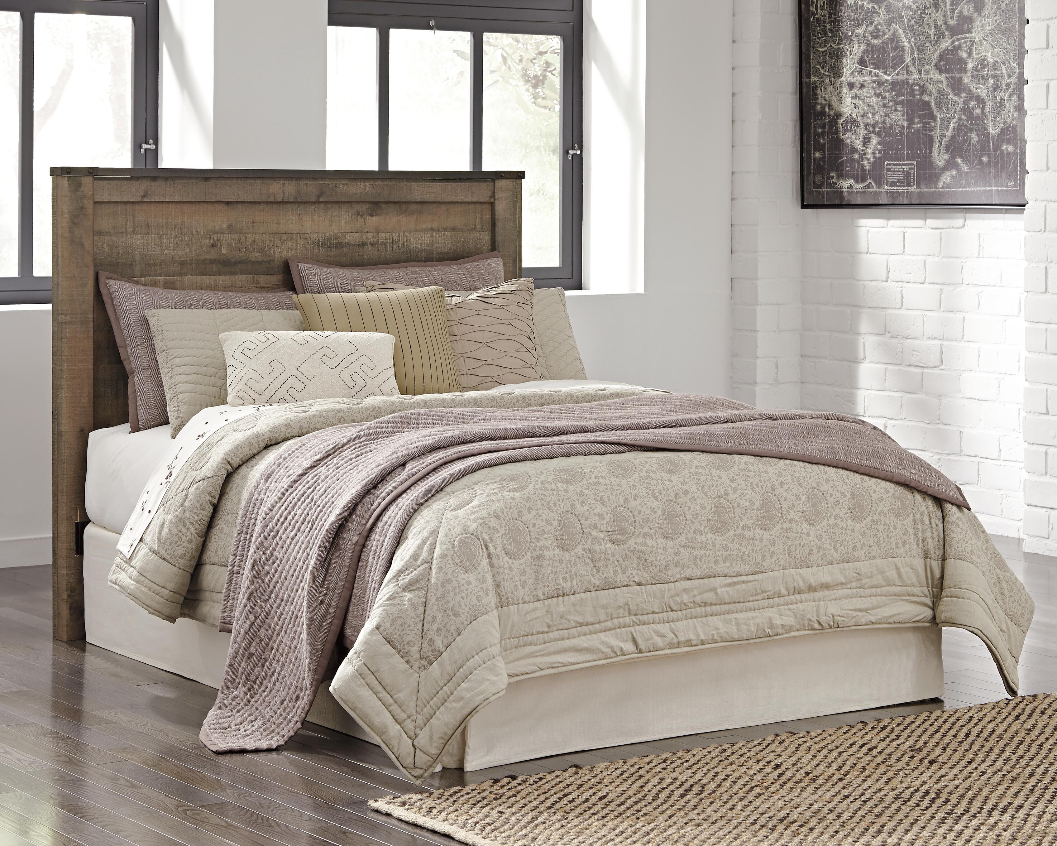 Trinell Panel Headboard (Brown/Beige)