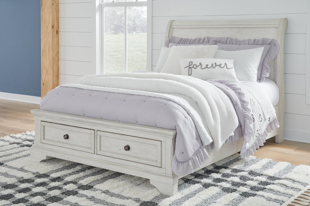 Robbinsdale Sleigh Storage Bed