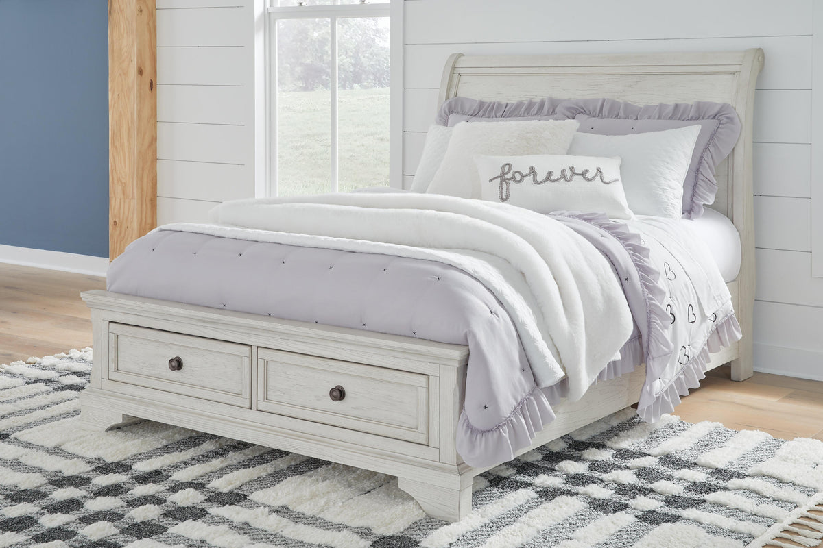 Robbinsdale Sleigh Storage Bed