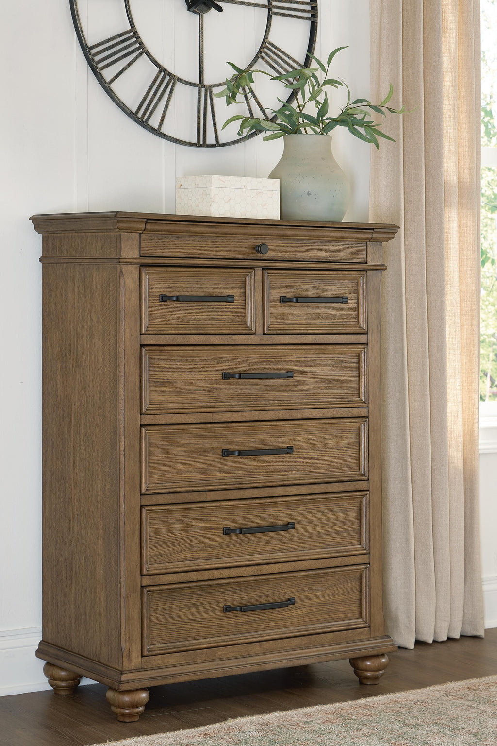 Karallin Chest of Drawers