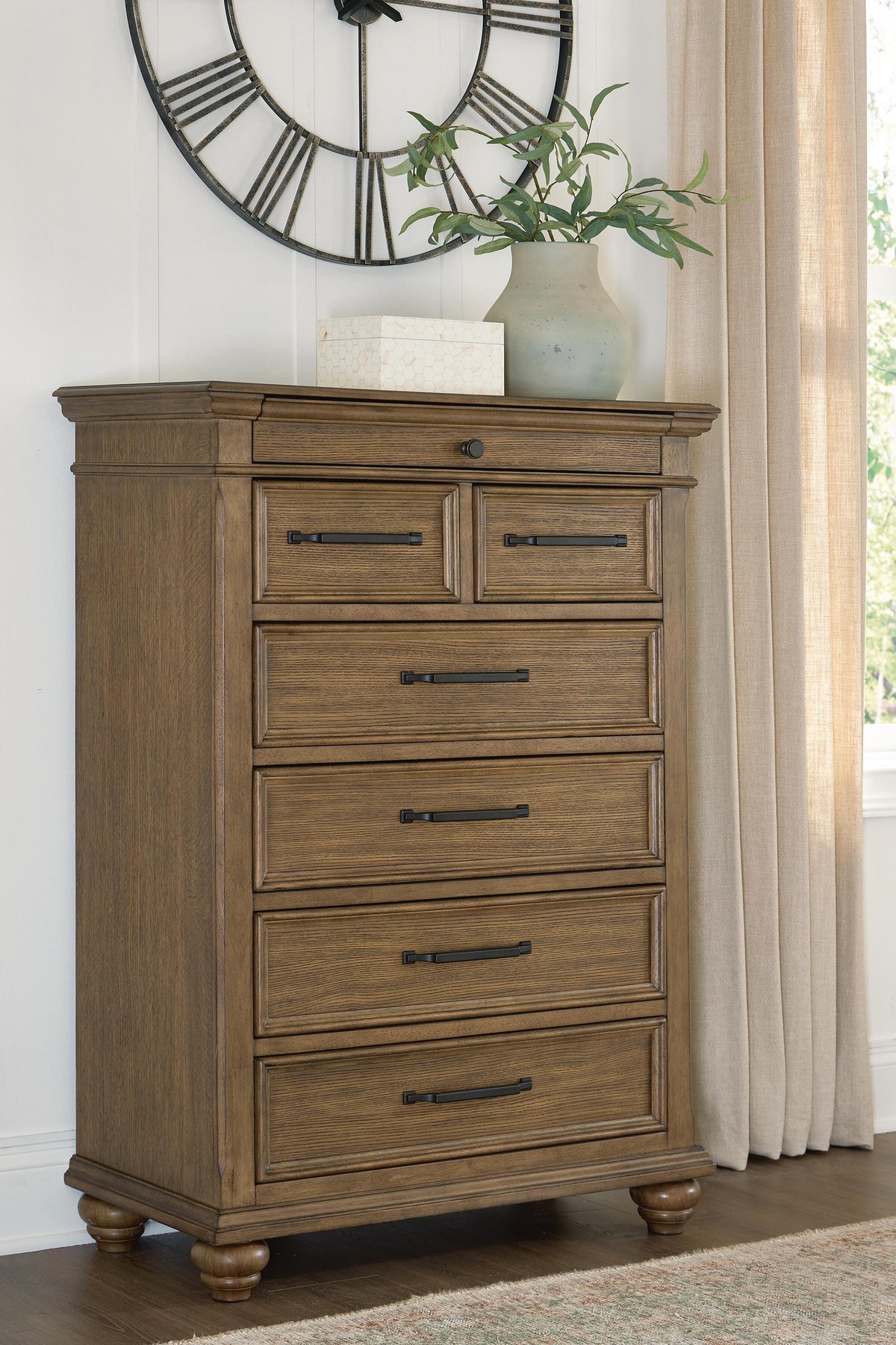 Karallin Chest of Drawers