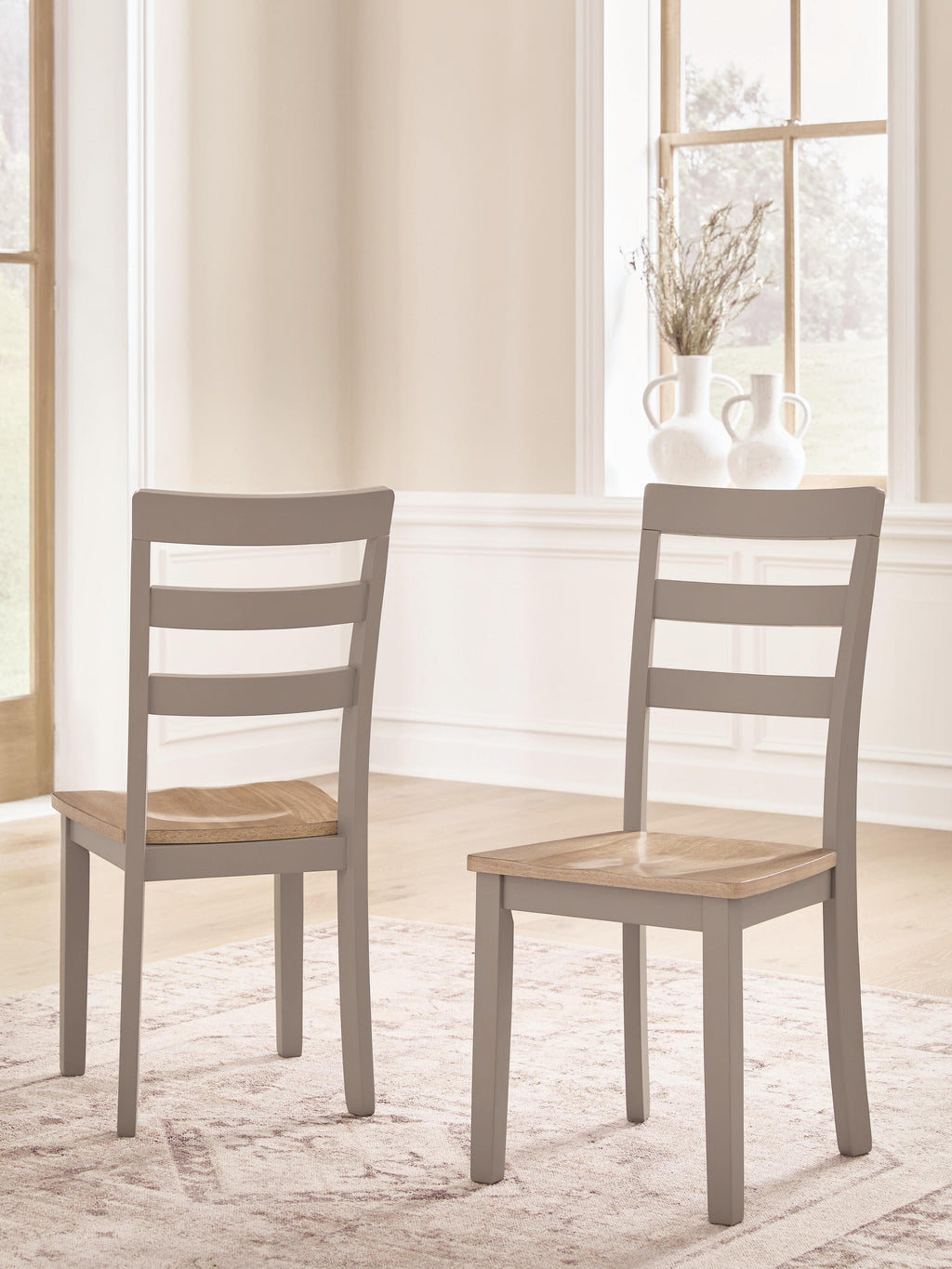 Harperfeld Dining Chair