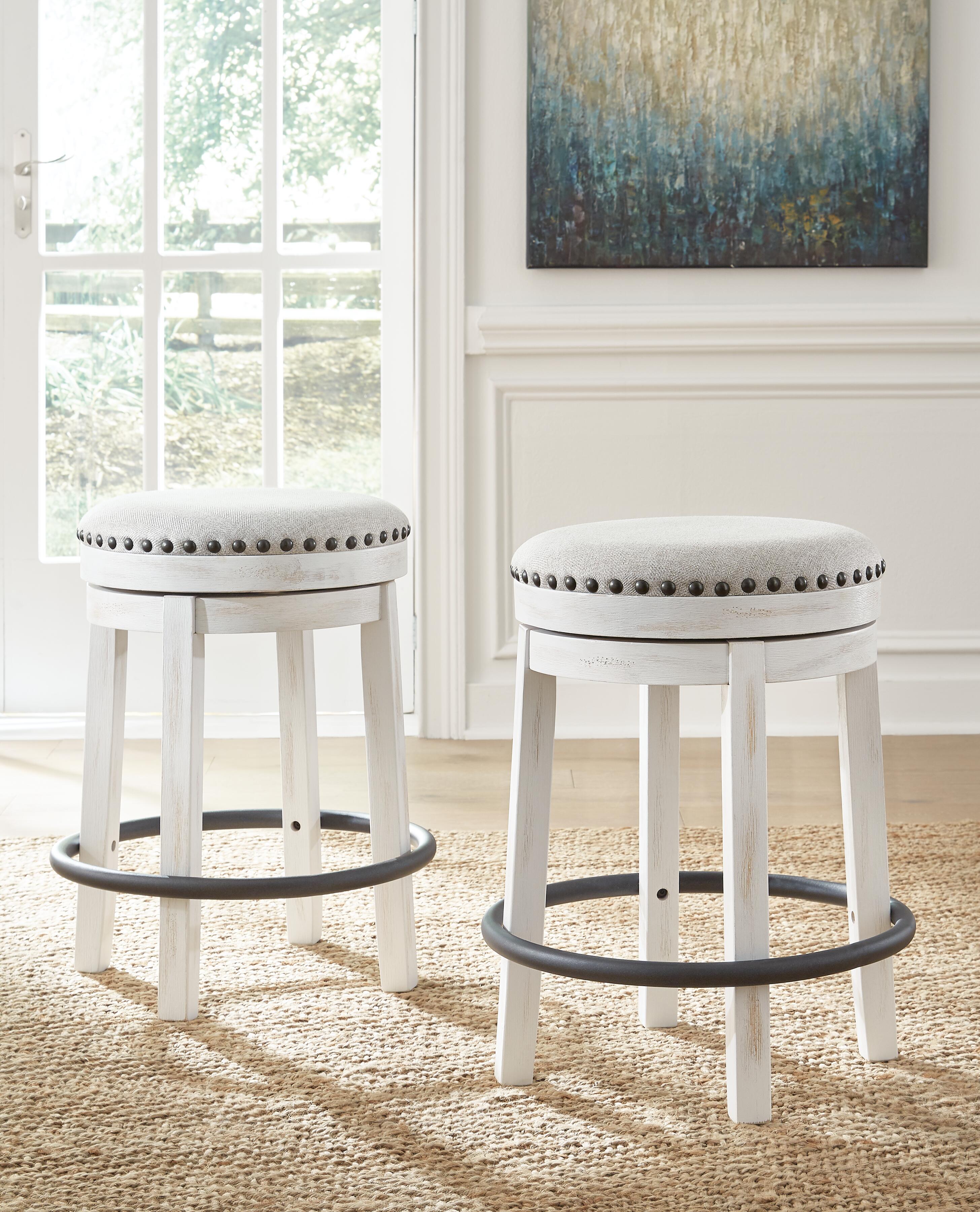Valebeck Counter Height Stool (White/Gray)