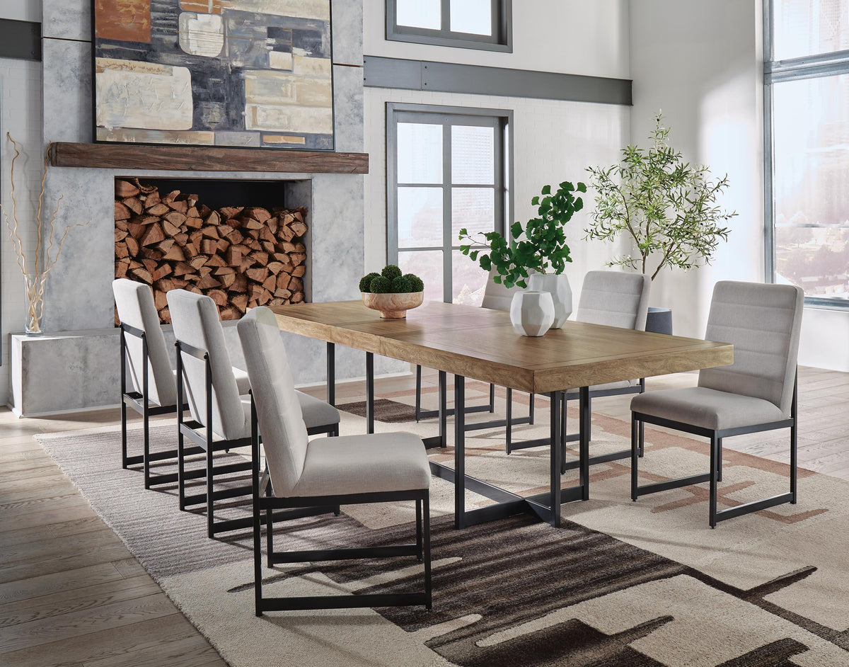 Tomtyn Dining Table and Chairs