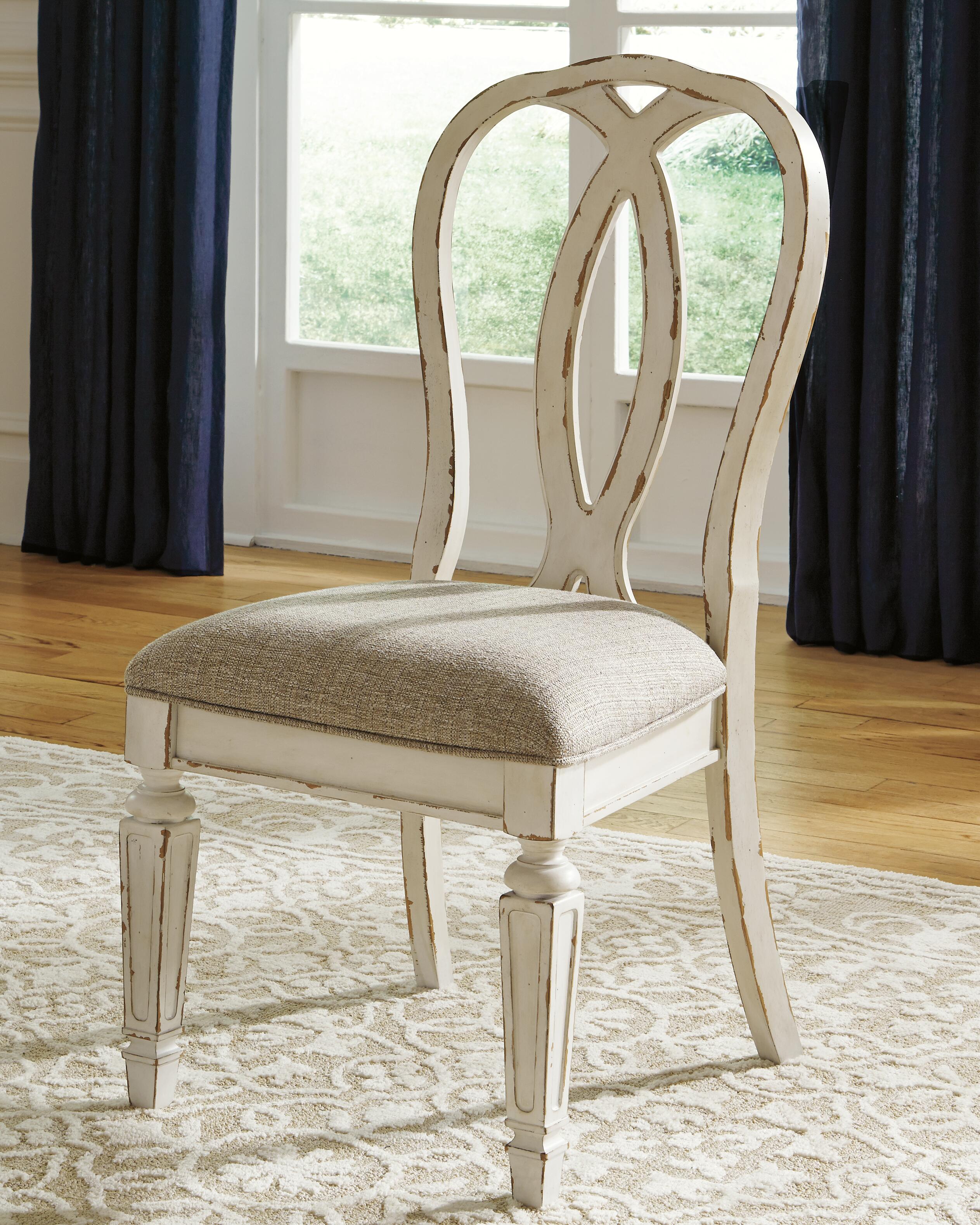 Realyn Dining Table and Chairs