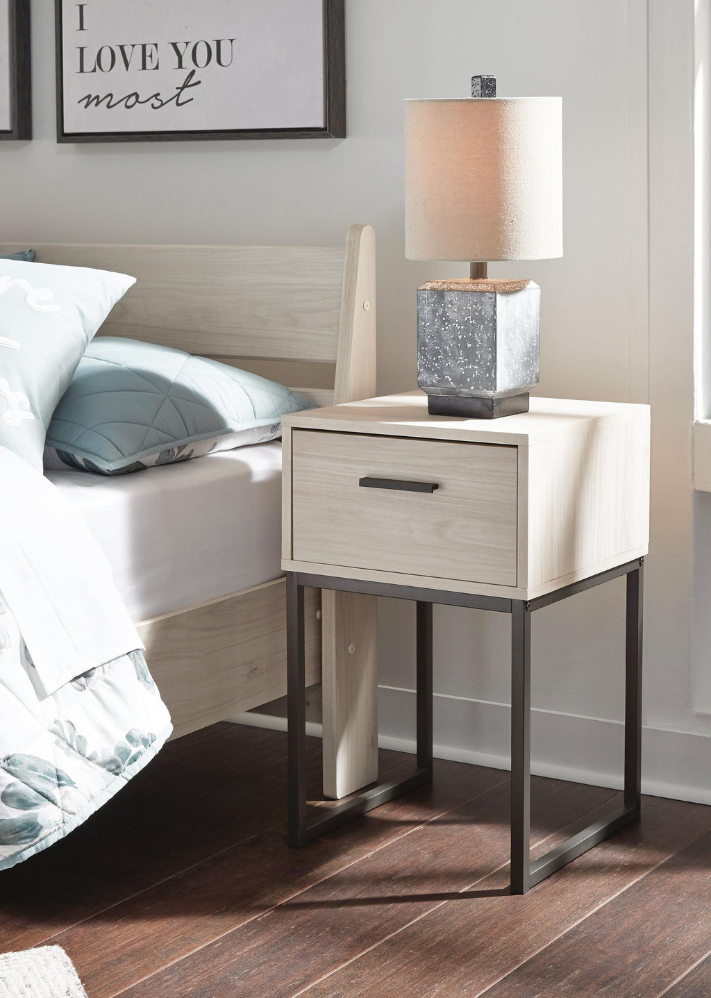 Socalle Nightstand (Two-Tone)