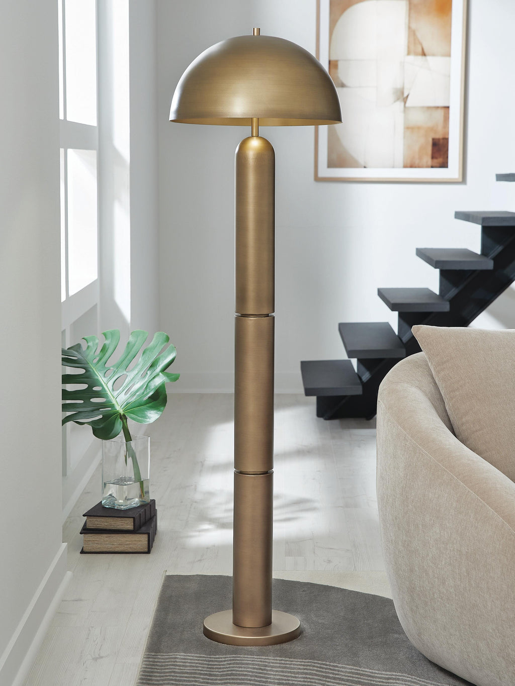 Wendfield Floor Lamp 2