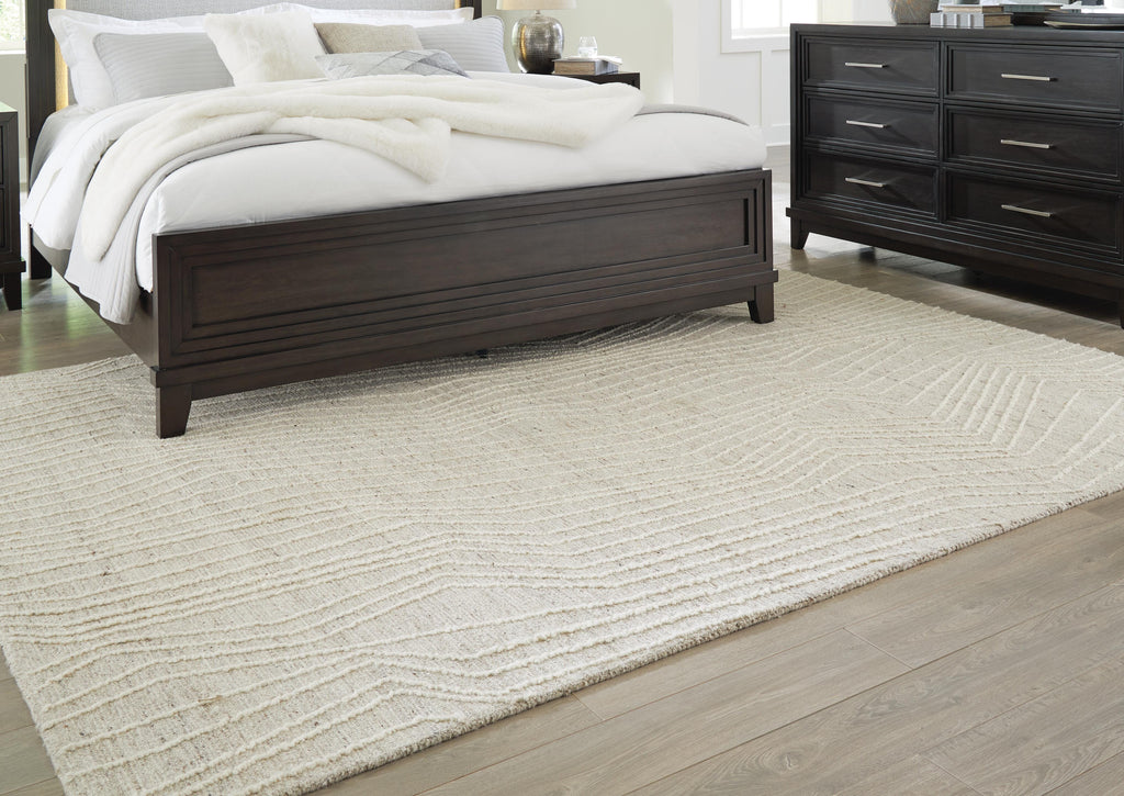 Varahill Rug - 8' x 10'