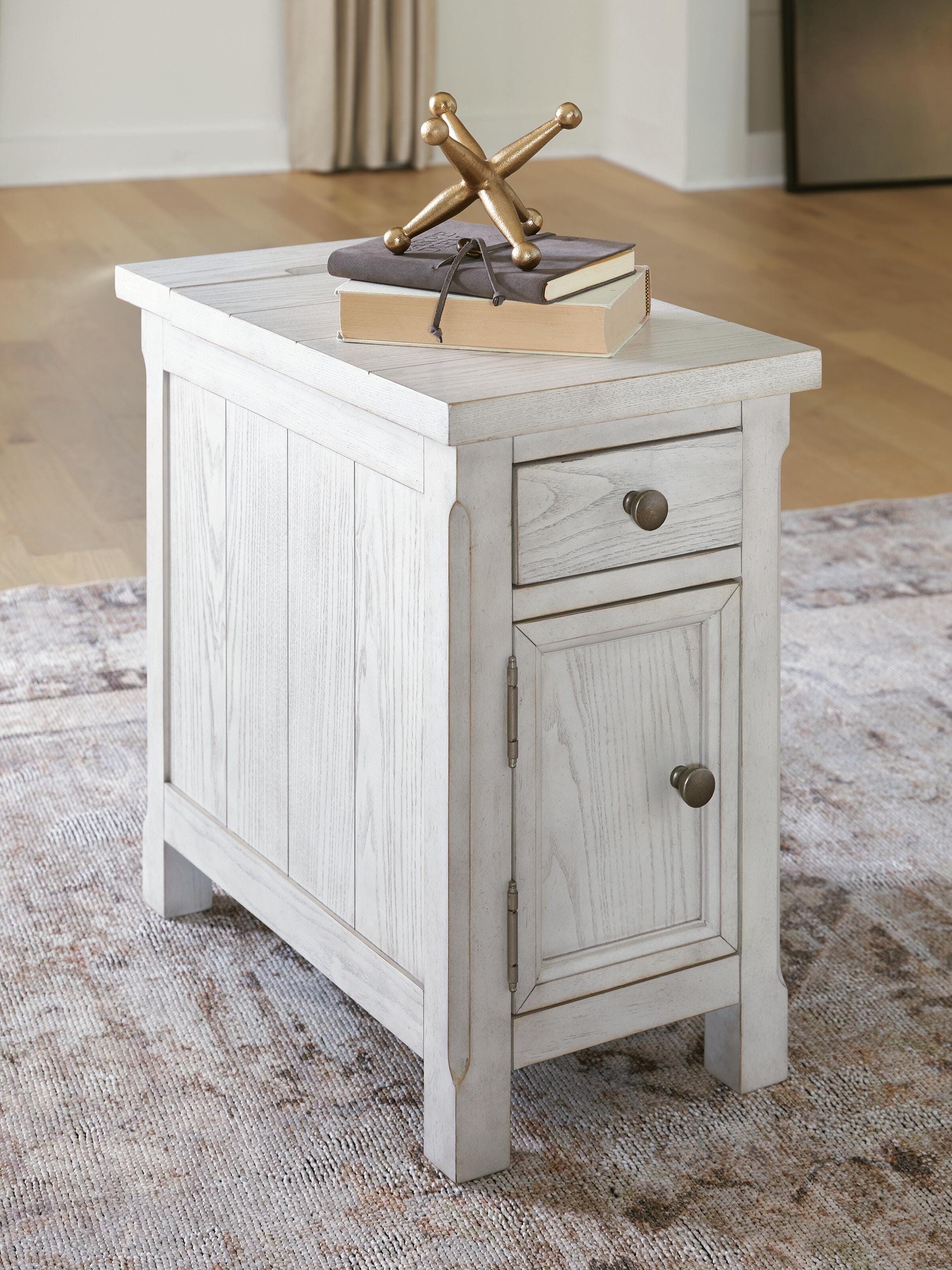 Robbinsdale Chairside End Table