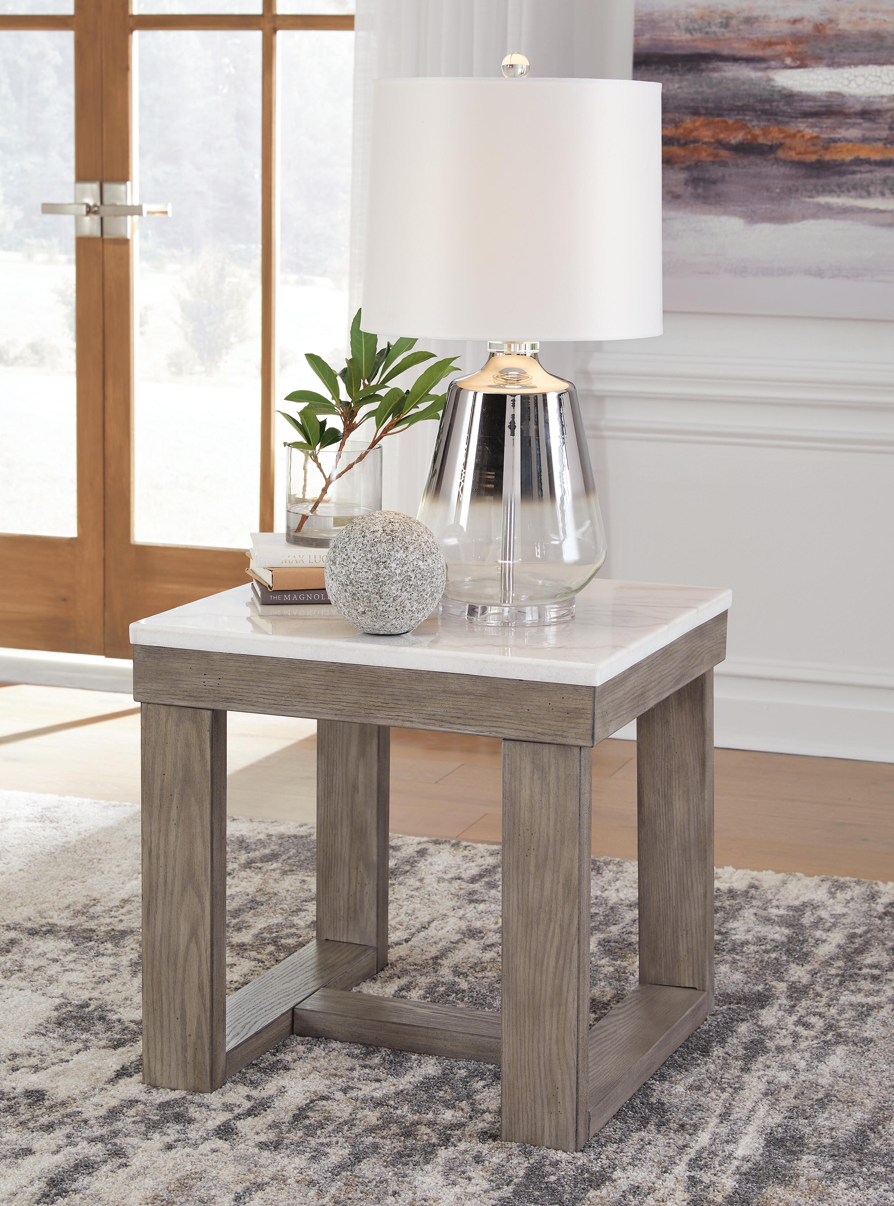 Loyaska End Table (Two-Tone)