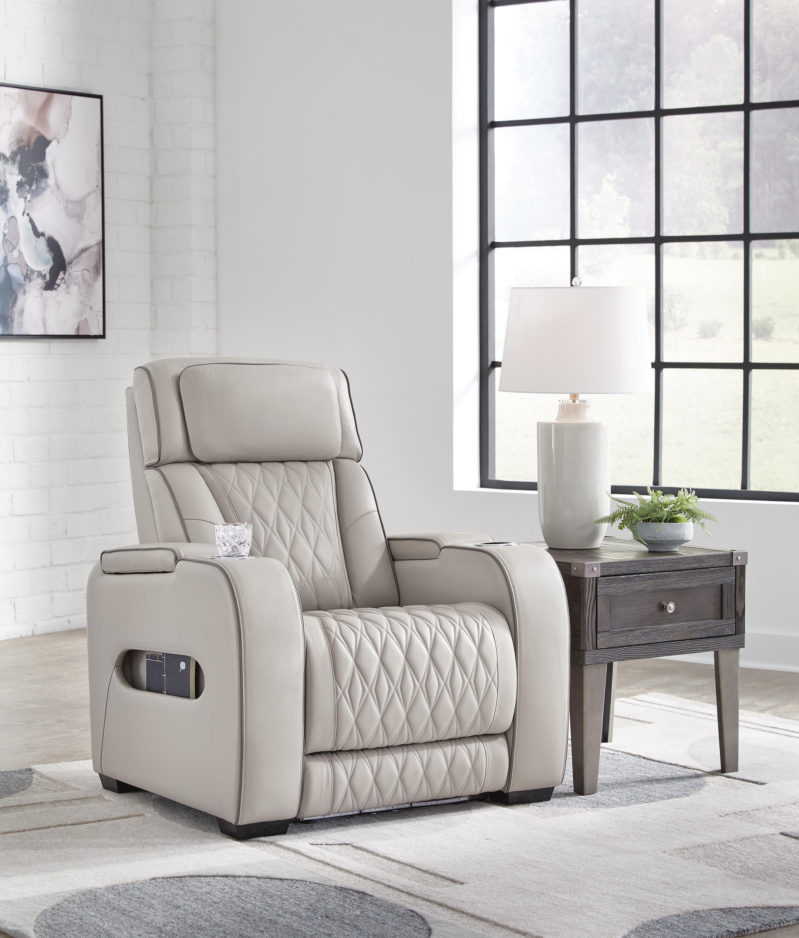 Boyington Power Recliner