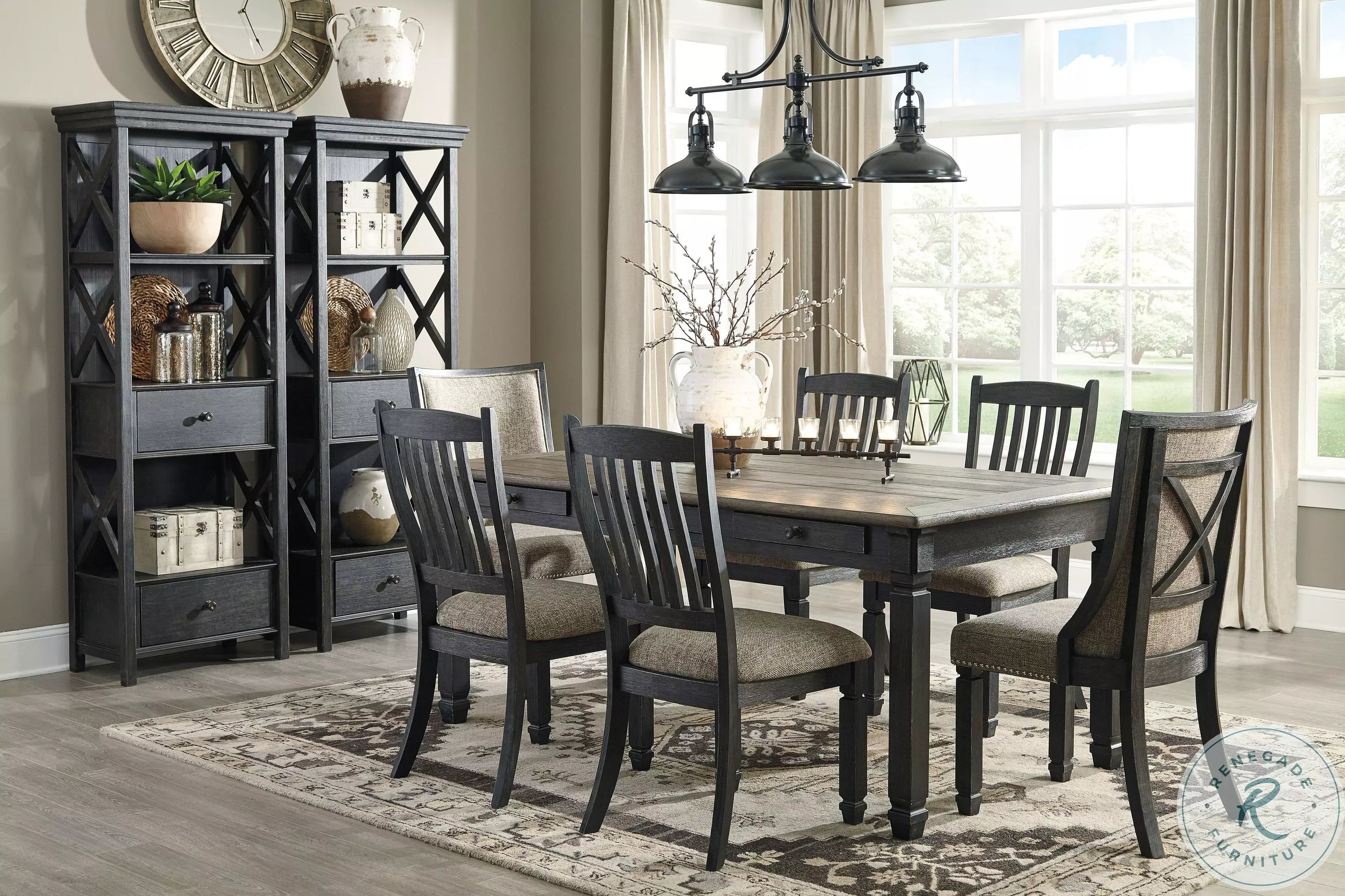 Tyler Creek Dining Table