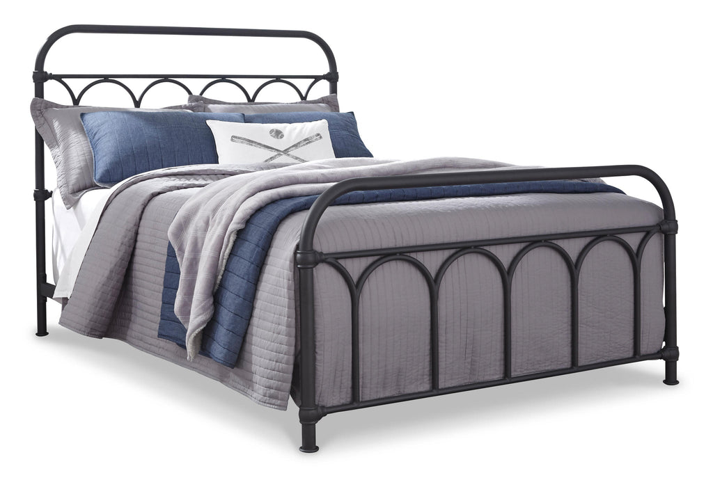 Nashburg Metal Bed