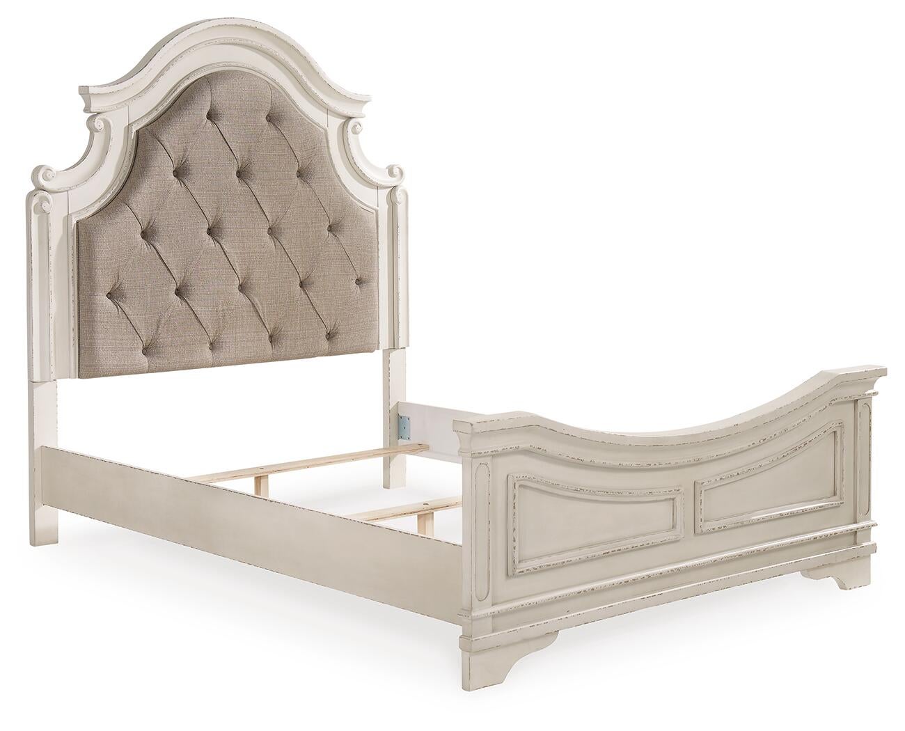 Realyn Panel Bed