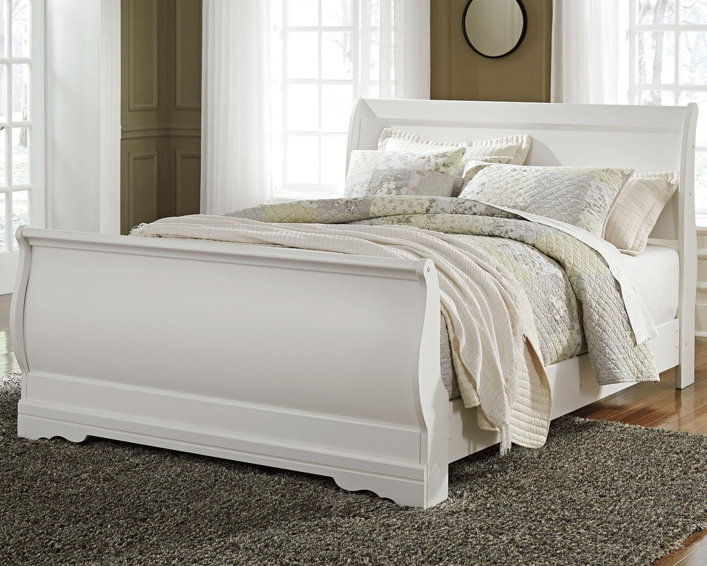 Anarasia Sleigh Bed
