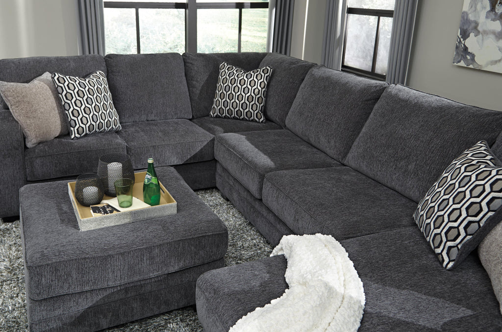 Tracling Oversized Ottoman