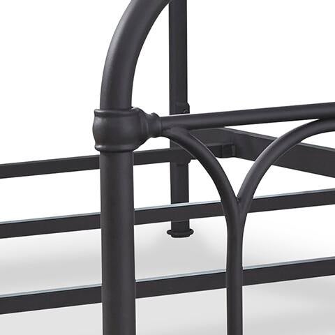 Nashburg Metal Bed