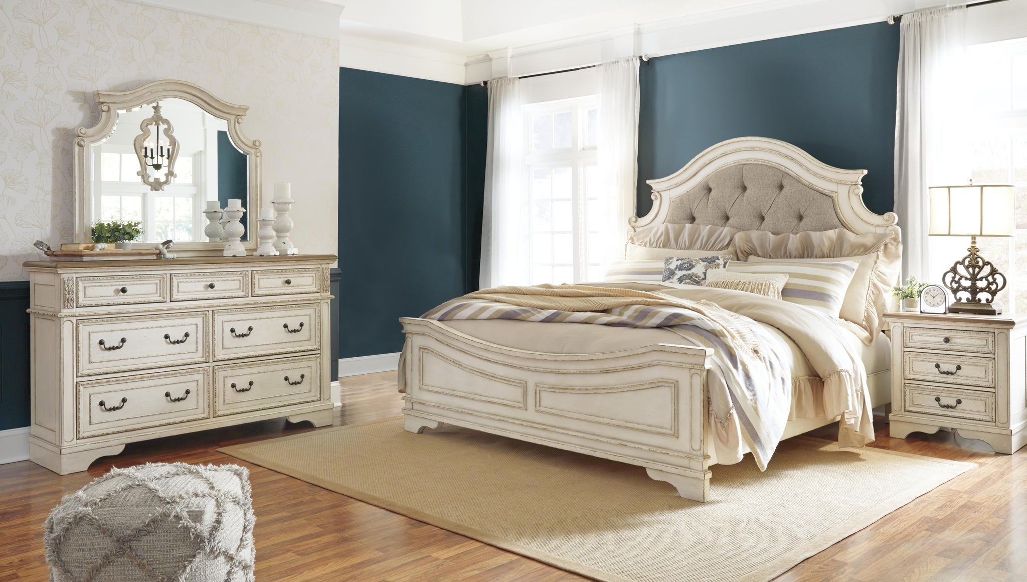 Realyn Dresser and Mirror (Two-Tone)