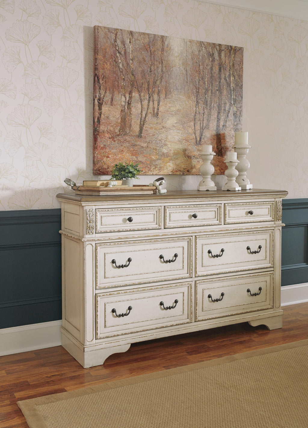 Realyn Youth Dresser
