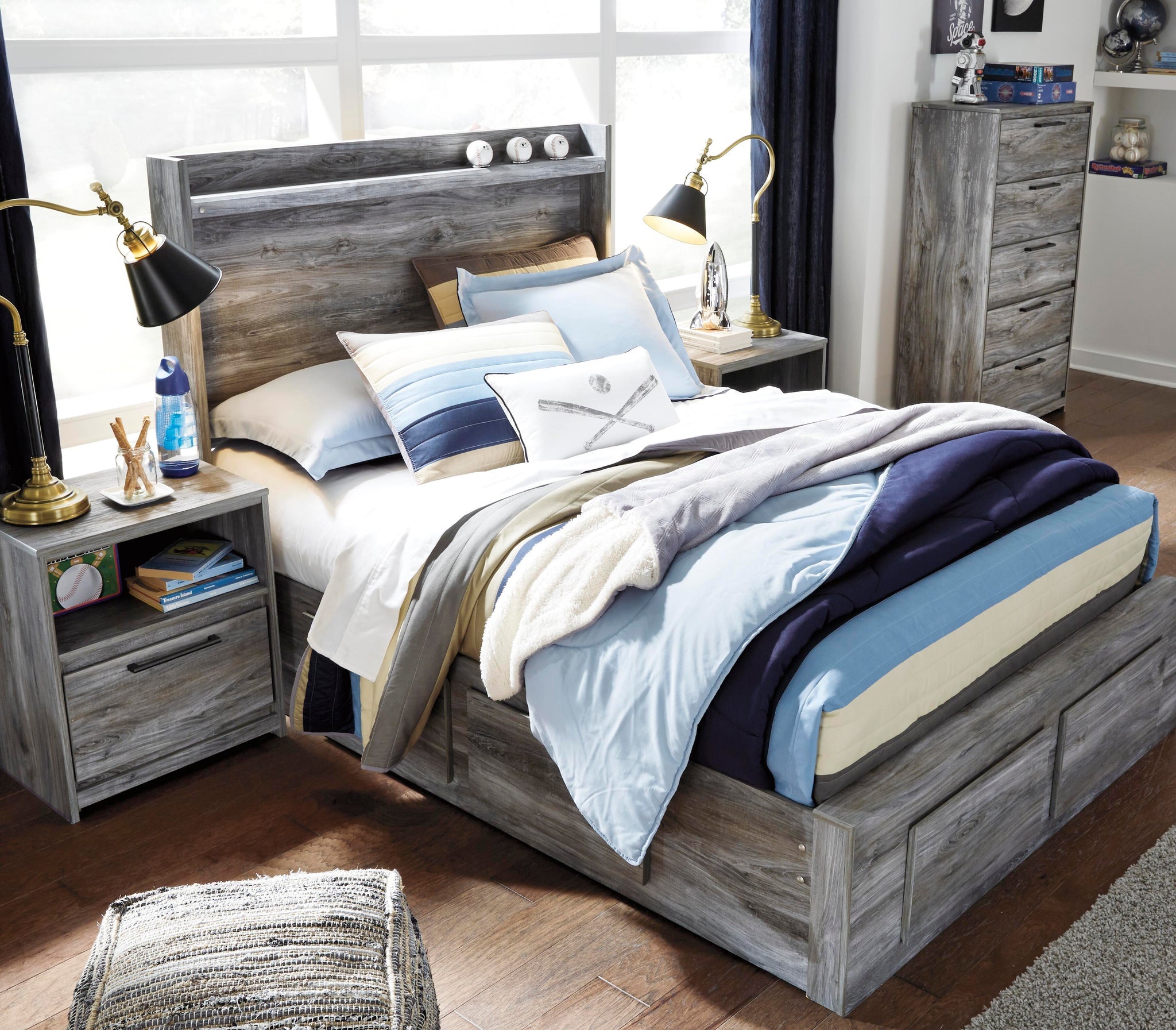 Baystorm Panel Bed with 6 Storage Drawers
