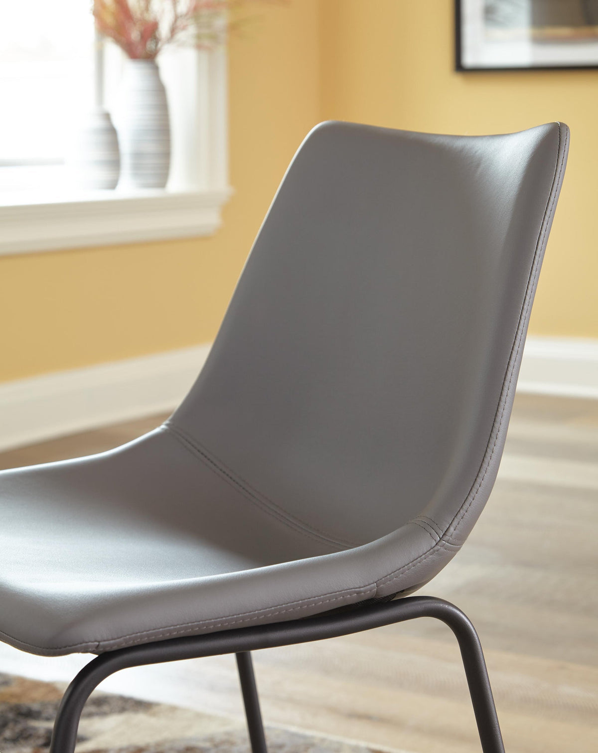 Centiar Dining Chair