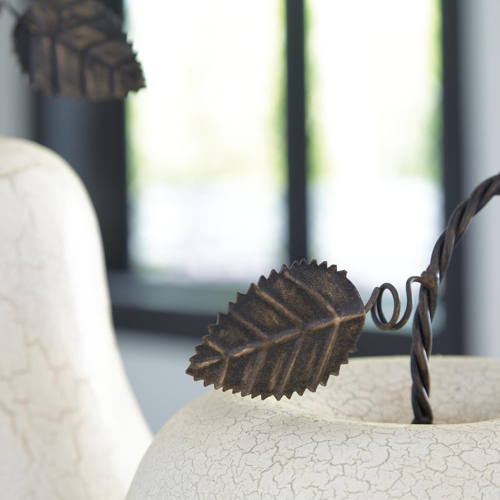 Bidelia Sculpture (Set of 2)