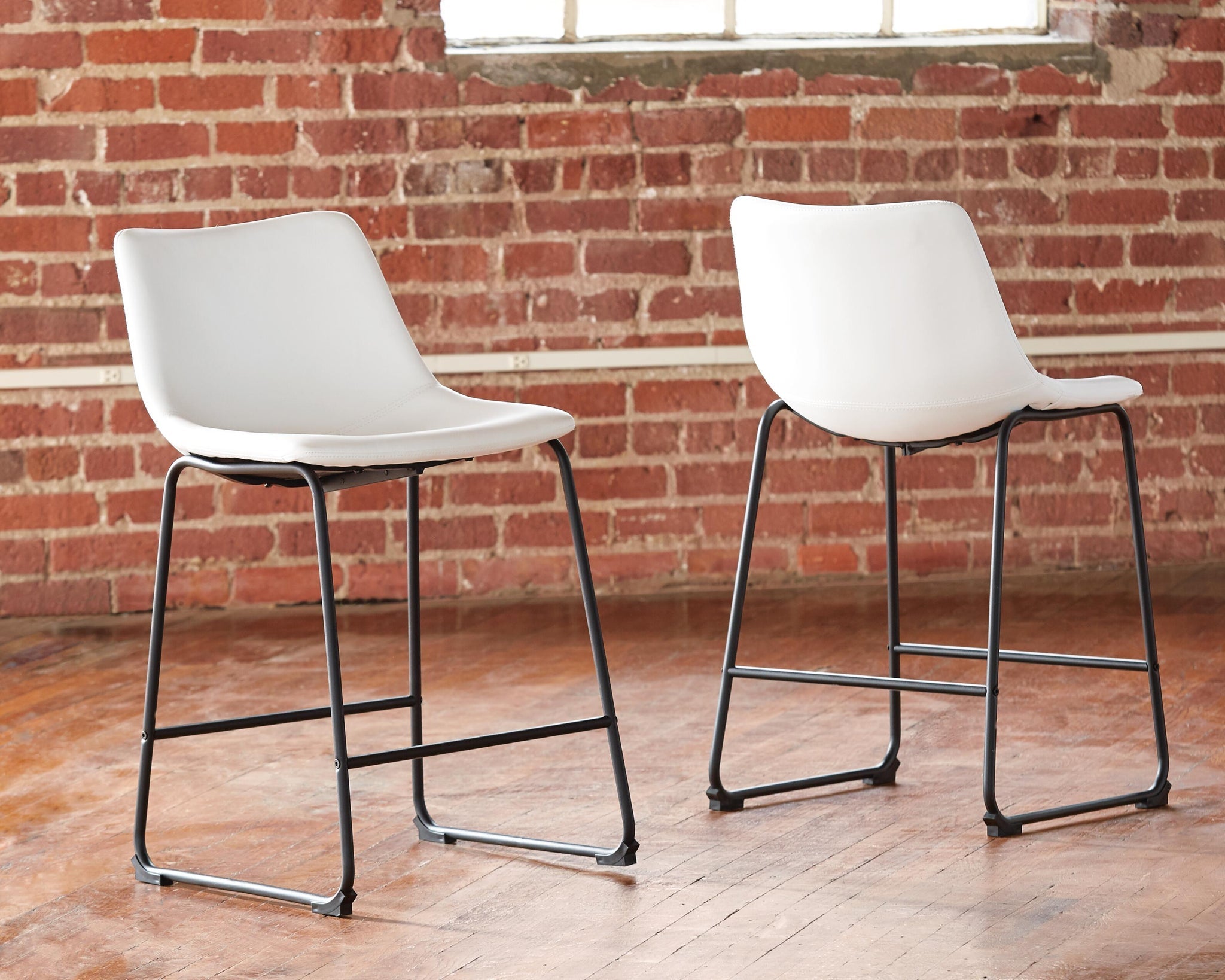 Centiar Pub Height Bar Stool (Black/Gray)