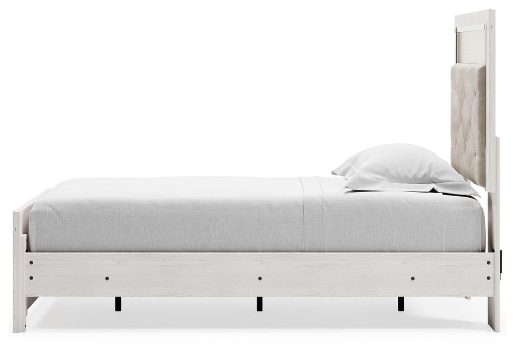 Altyra Panel Bed
