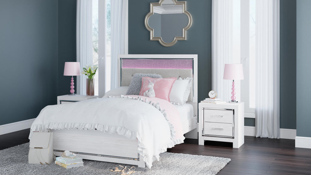Altyra Panel Bed