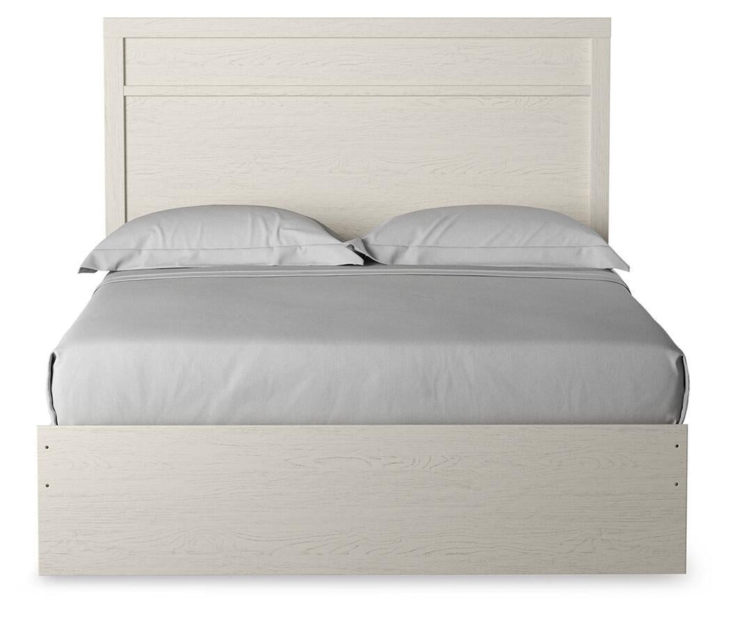 Stelsie Panel Bed