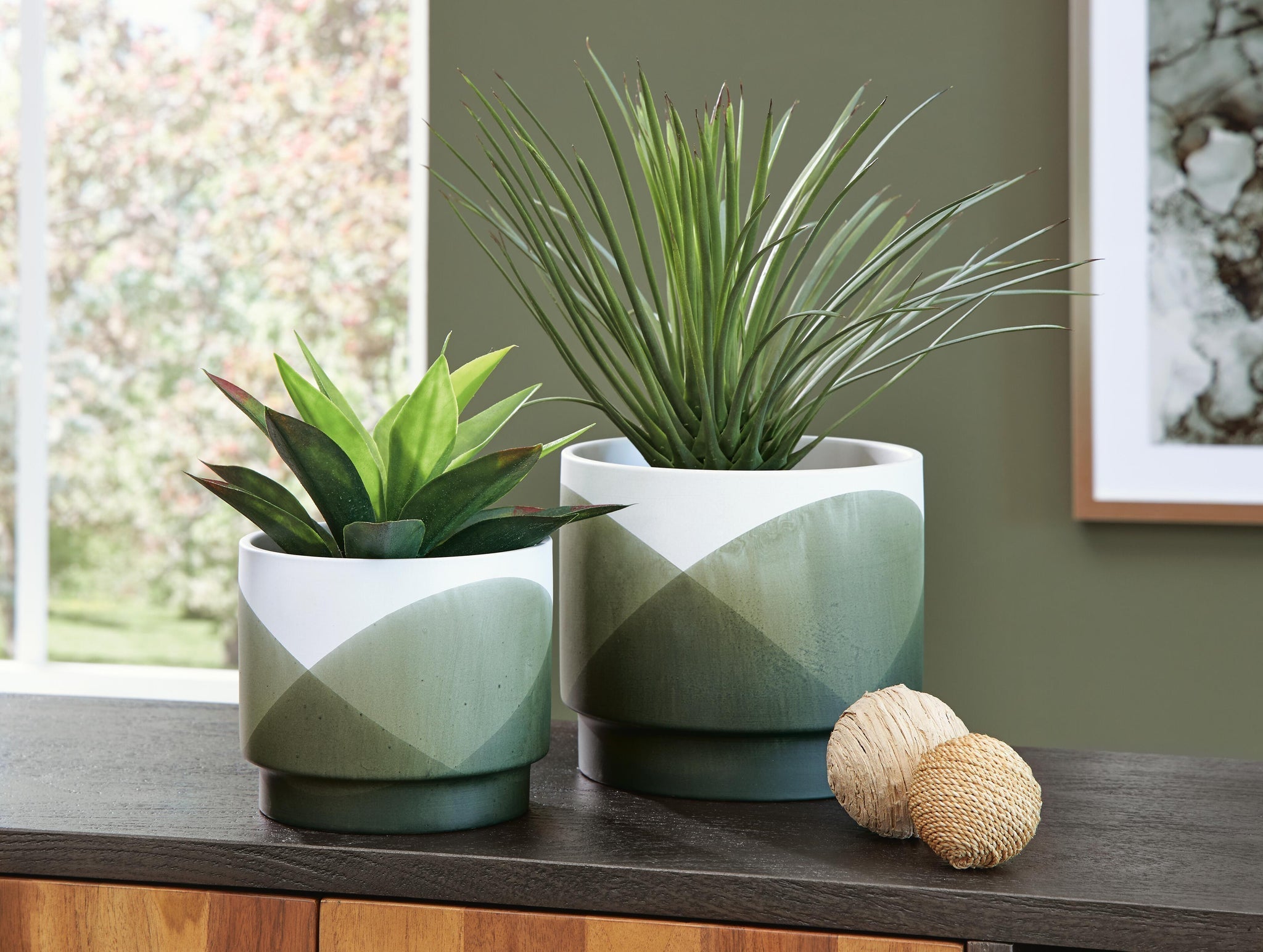 Ardenridge Planter (Set of 2)