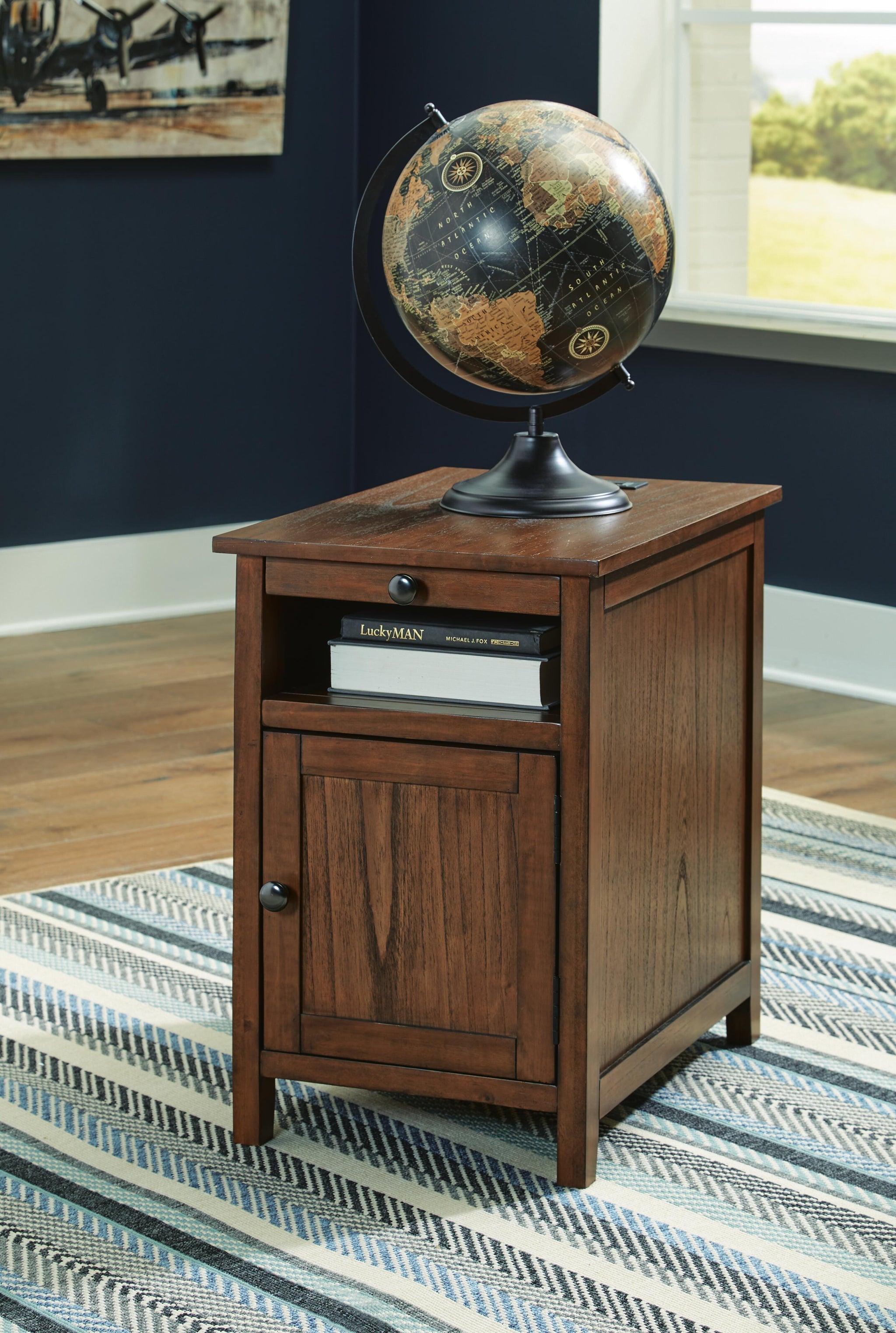 Treytown Chairside End Table