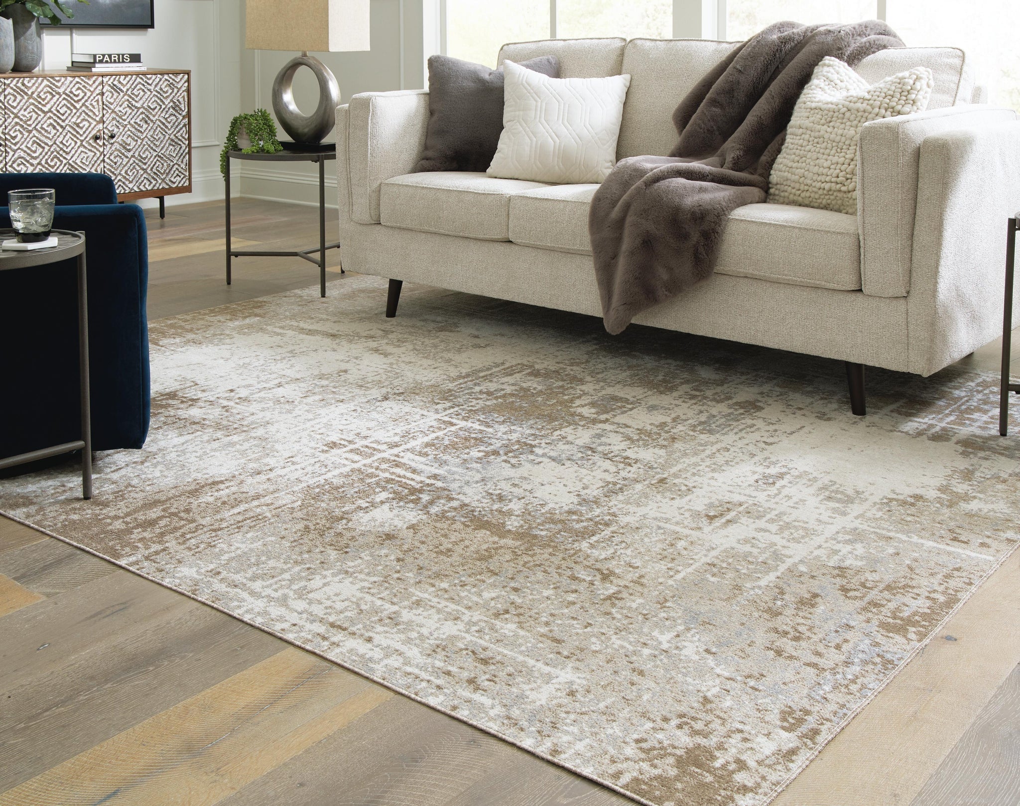 Grifflain 5'1" x 7' Washable Rug