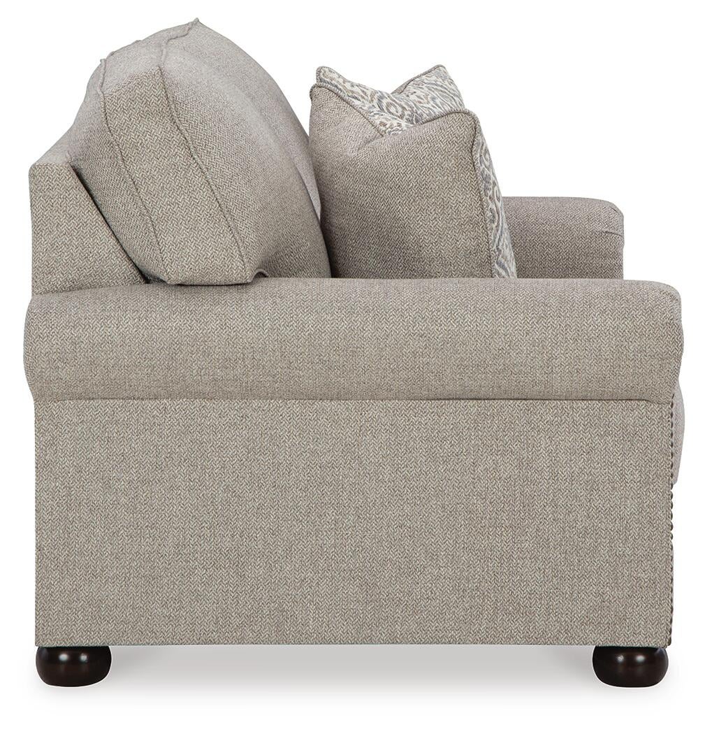 Gaelon Loveseat