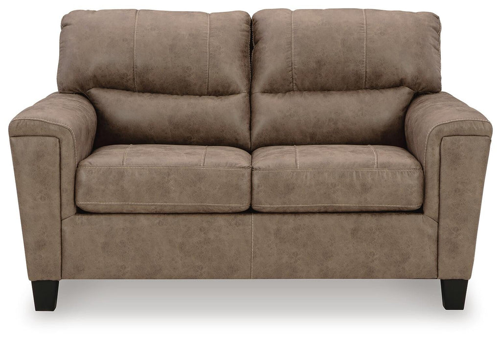 Navi Loveseat