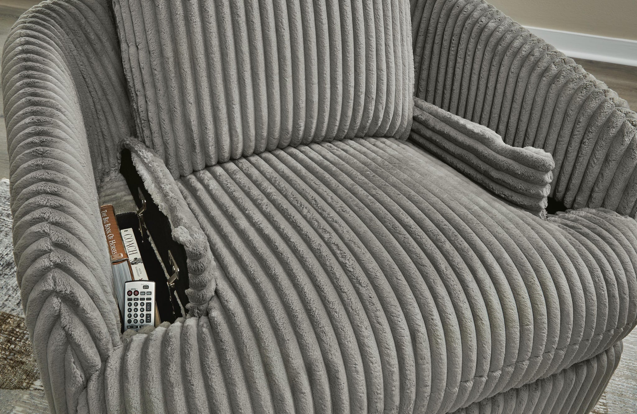 Tie-Breaker Swivel Glider Recliner (White)