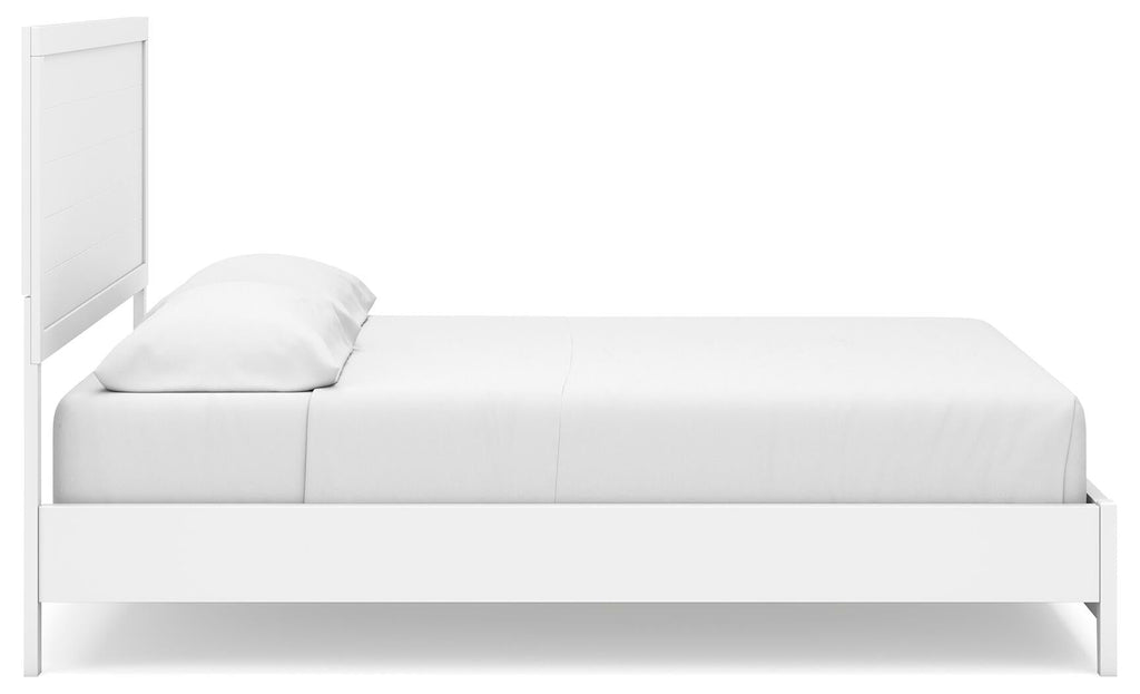 Binterglen Panel Bed
