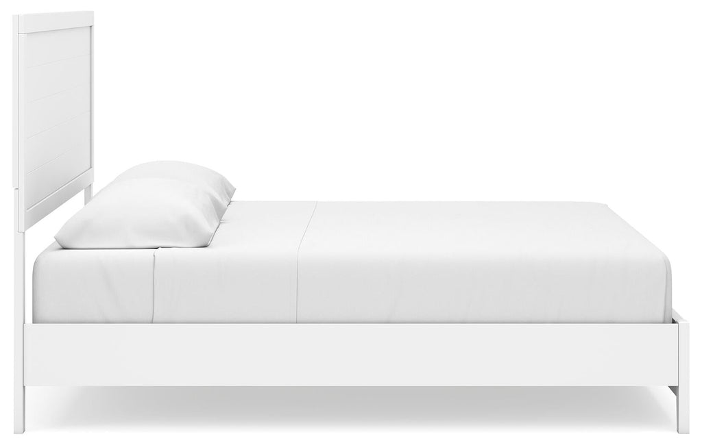 Binterglen Panel Bed